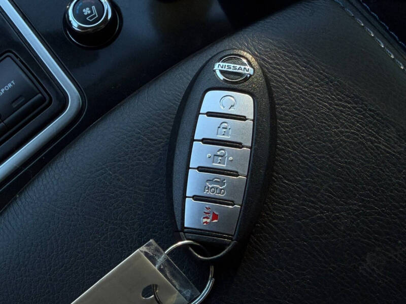 2017 Nissan Maxima 3.5 SR