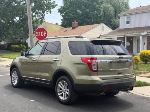 2012 Ford Explorer XLT