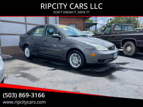 2006 Ford Focus for sale at RIPCITY CARS LLC in Portland OR