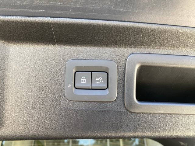 2025 Mazda CX-50 Hybrid Premium Plus