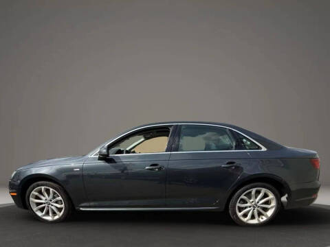 2019 Audi A4 quattro Premium 45 TFSI