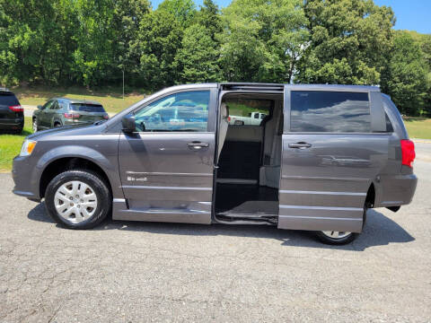 2016 Dodge WHEELCHAIR VAN