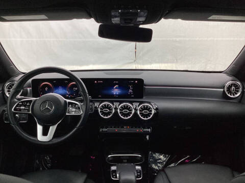 2020 Mercedes-Benz A-Class A 220