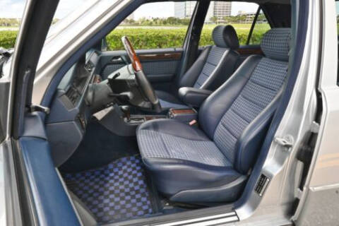 1992 Mercedes-Benz 500-Class