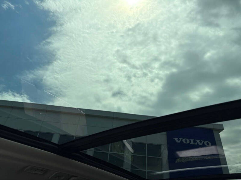 2023 Volvo XC60 B5 Core