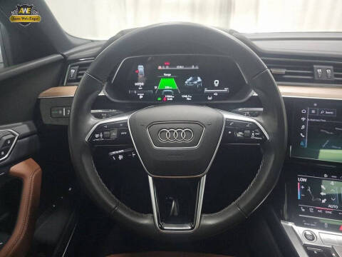 2024 Audi Q8 Sportback e-tron quattro Premium Plus S line