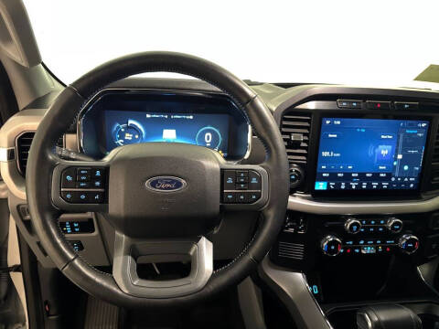 2023 Ford F-150 Lightning XLT