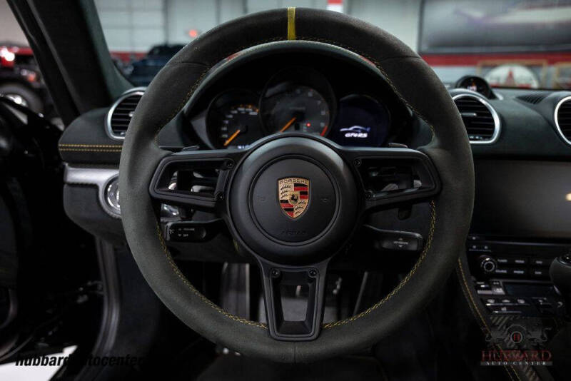 2023 Porsche 718 Cayman GT4 RS