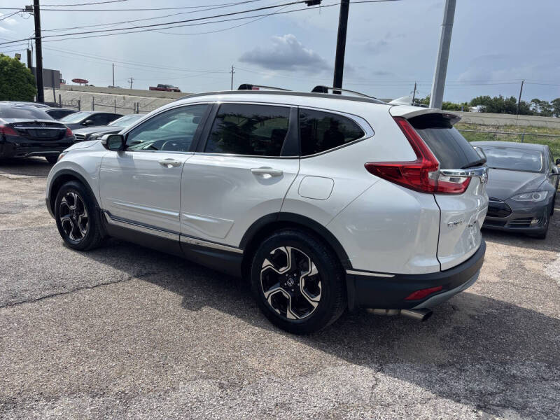 2017 Honda CR-V Touring