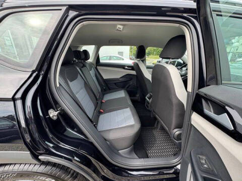 2025 Volkswagen Taos S 4Motion