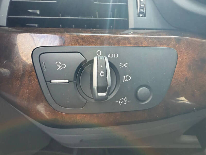 2019 Audi A4 quattro Premium 45 TFSI