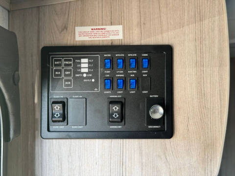 2023 Cruiser RV SHADOW CRUISER 228RKS