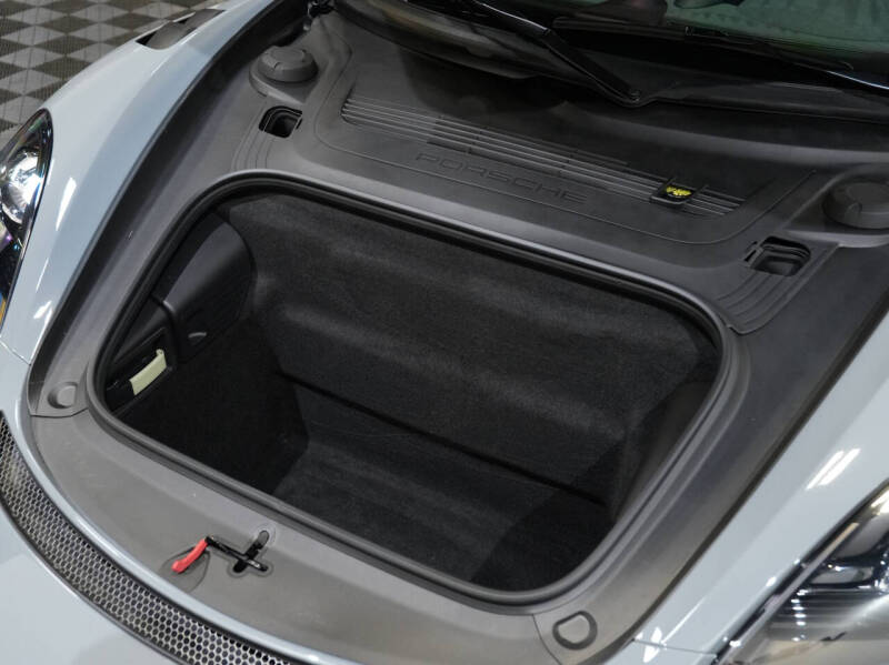 2023 Porsche 718 Cayman GT4 RS