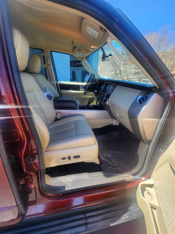2017 Ford Expedition EL XLT