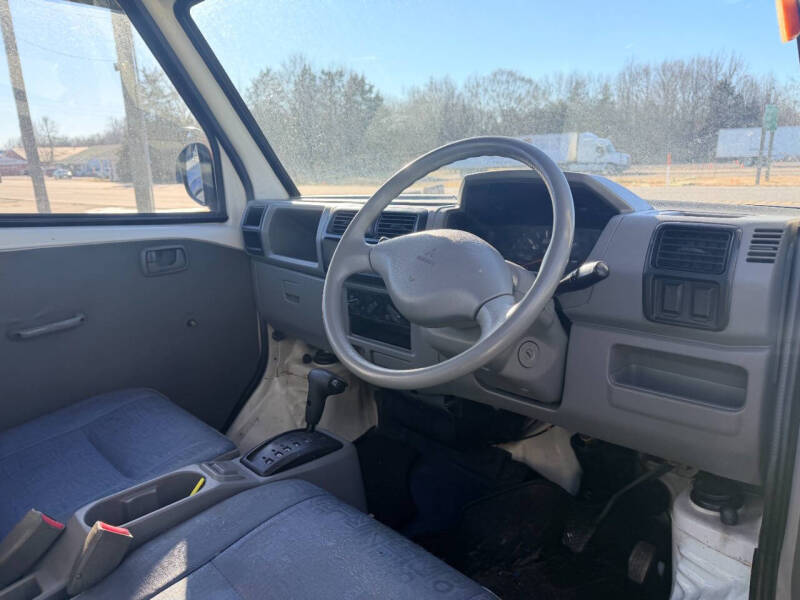 2000 Mitsubishi Minicab