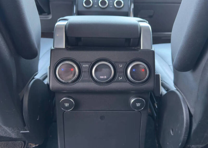 2019 Land Rover Discovery SE