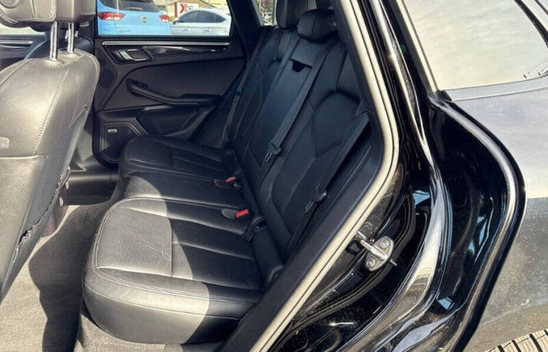 2017 Porsche Macan S