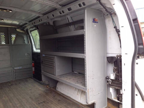 2017 Chevrolet Express 2500