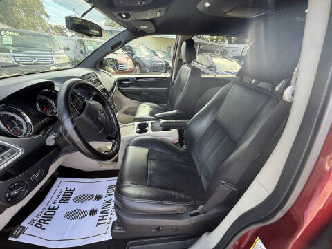 2015 Dodge Grand Caravan SXT Plus