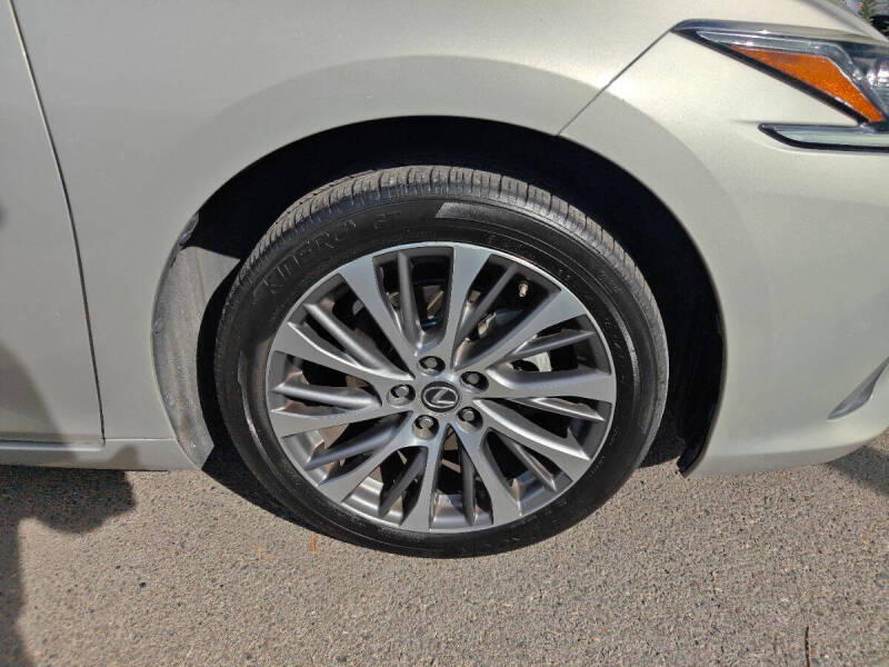 2019 Lexus ES 350
