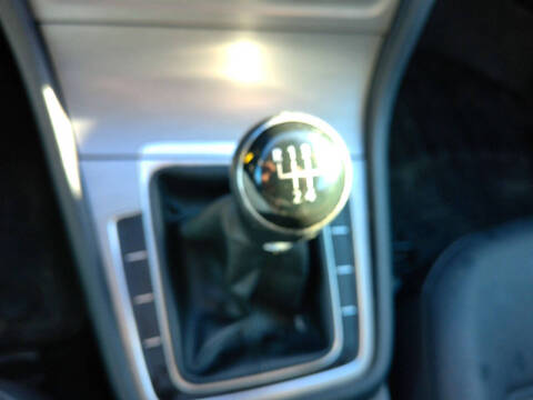 2015 Volkswagen Golf TSI Launch Edition