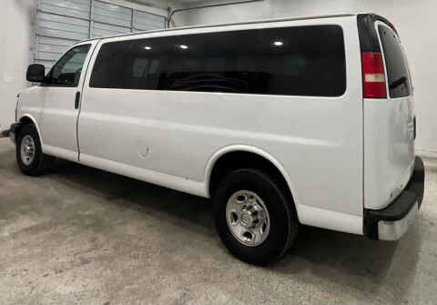 2015 Chevrolet Express LT 3500