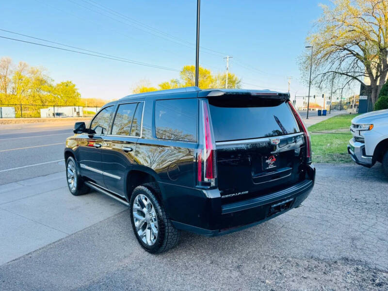 2018 Cadillac Escalade Premium Luxury