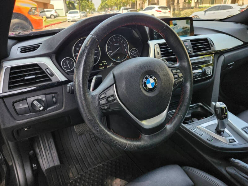 2017 BMW 3 Series 330e iPerformance