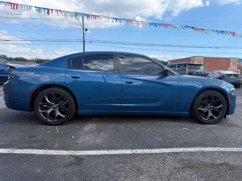 2020 Dodge Charger SXT