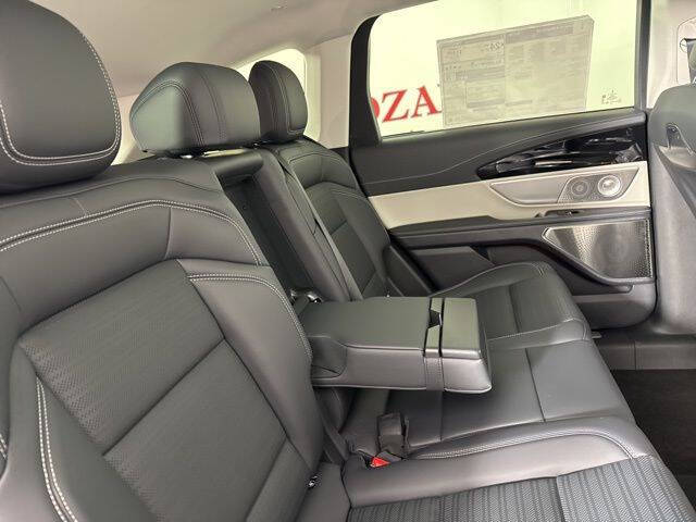 2025 Lincoln Nautilus Reserve