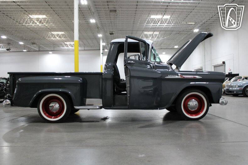 1958 Chevrolet Apache