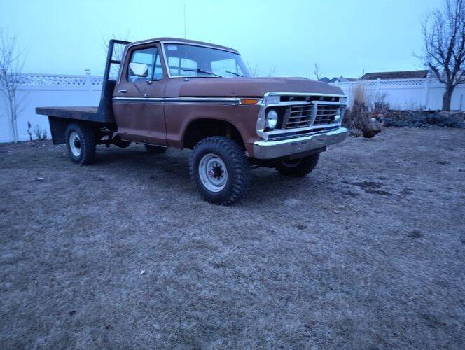 1975 Ford F-250