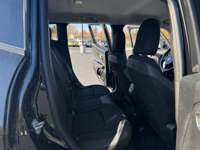 2017 Jeep Renegade Altitude