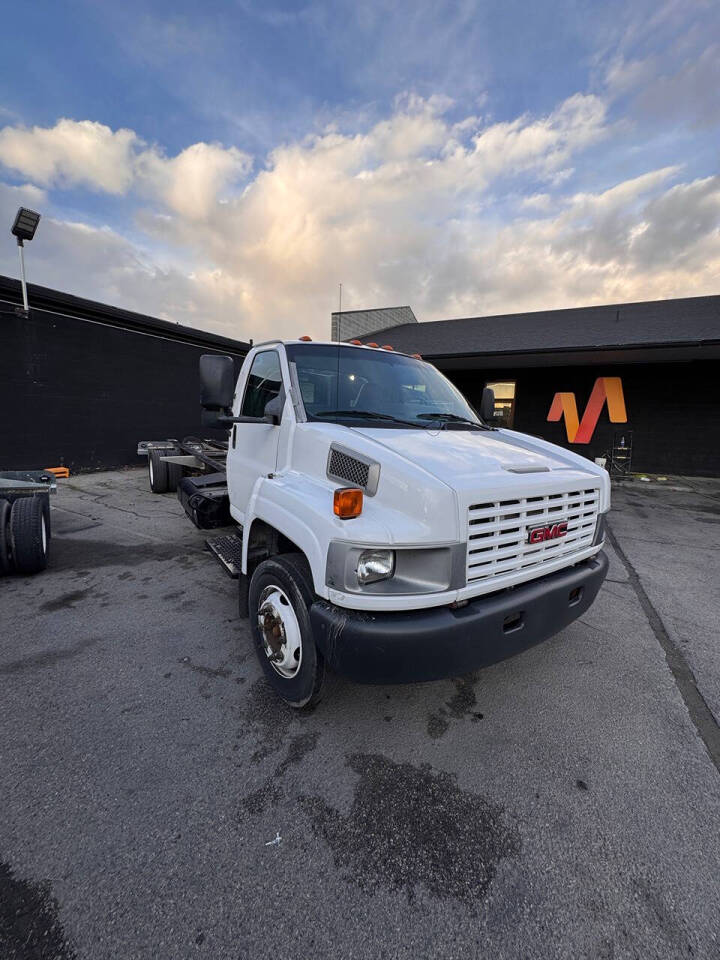 2007 GMC C5500's photo