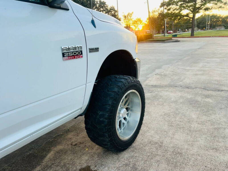 2011 RAM Ram 2500 Pickup SLT photo 19