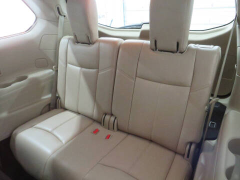 2018 Nissan Pathfinder SL