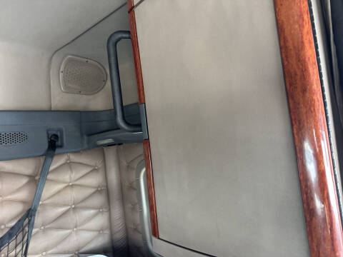 2016 Freightliner Cascadia