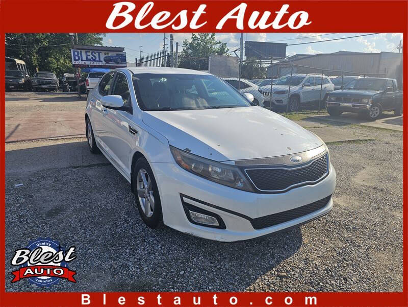 White 2014 Kia Optima LX LX 4dr Sedan 1