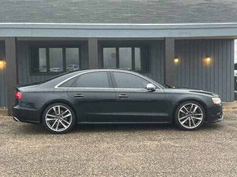 2016 Audi S8 plus