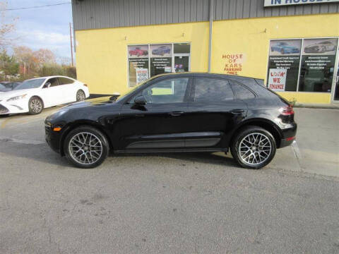 2017 Porsche Macan