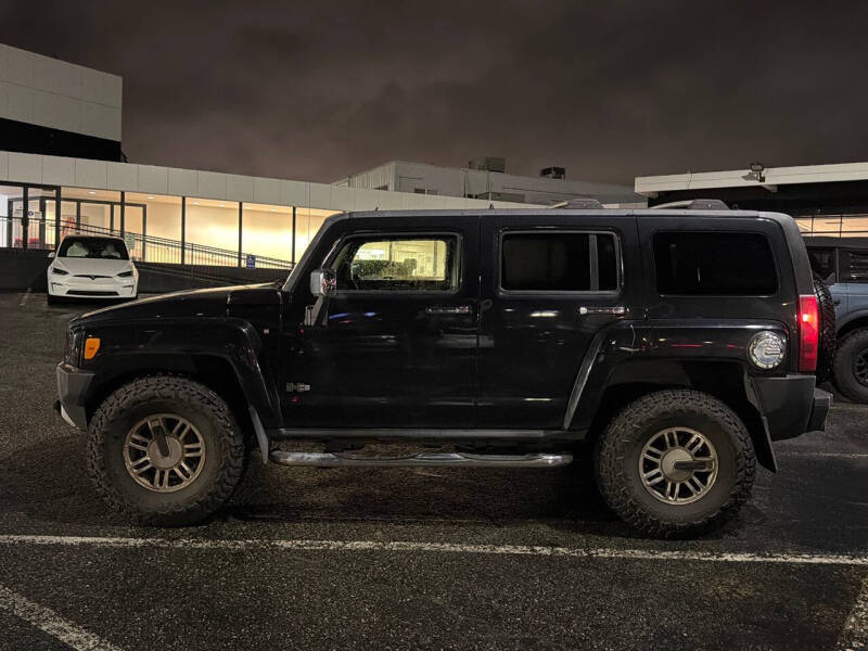 2009 HUMMER H3 Alpha
