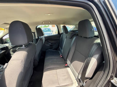 2015 Ford Escape S