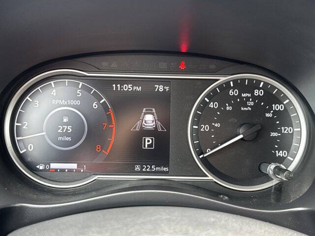 2020 Nissan Kicks SR