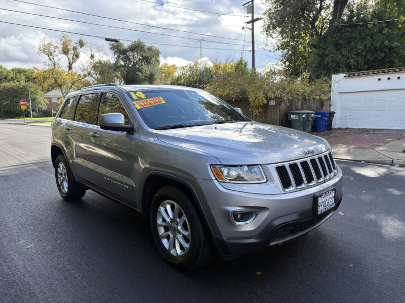 2014 Jeep Grand Cherokee Laredo's photo