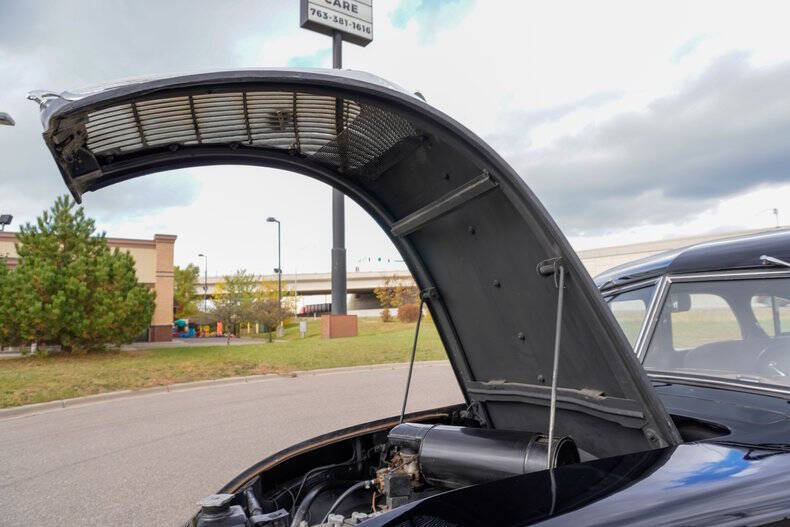 1936 Chrysler Imperial