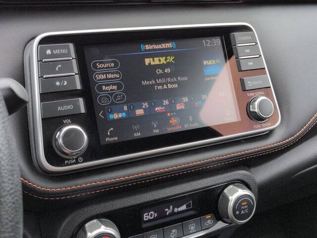 2019 Nissan Kicks SR