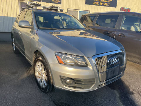 2011 Audi Q5 for sale at BELOW BOOK AUTO SALES in Idaho Falls ID