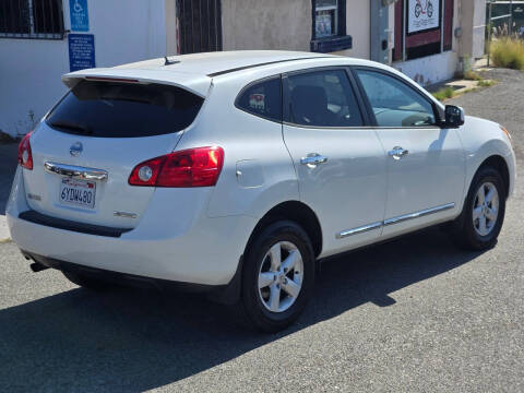 2013 Nissan Rogue S