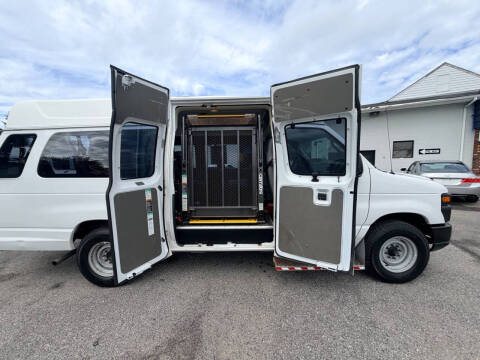 2014 Ford E-Series