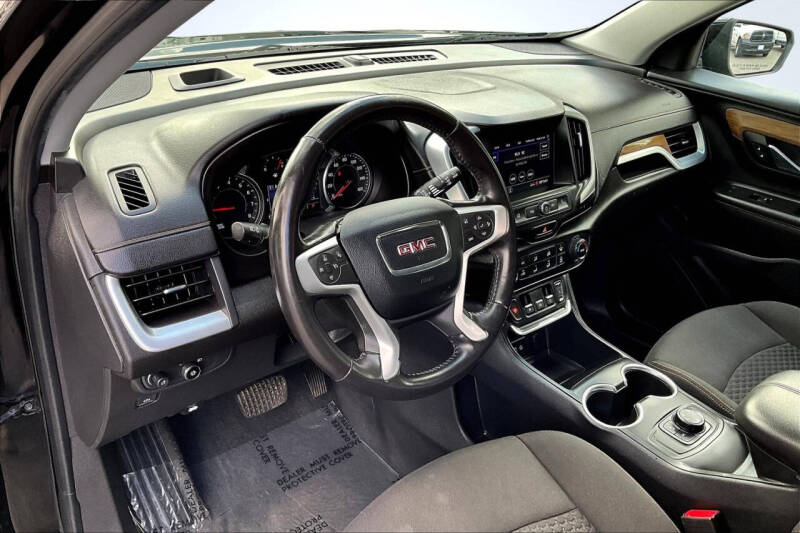 2021 GMC Terrain SLE